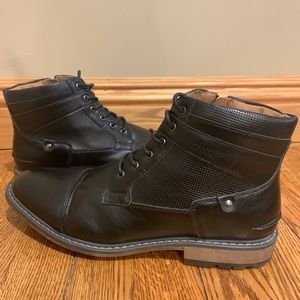 Steve Madden Black Boots